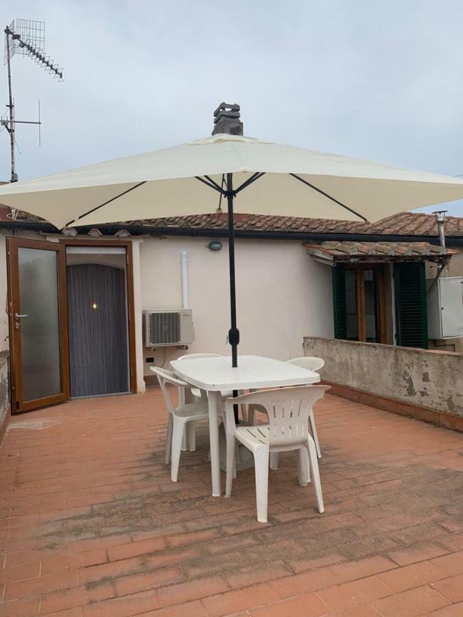 Casale Falcone - Calamoresca Piombino Exterior photo